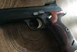 SIG-SAUER P210 LEGEND 02